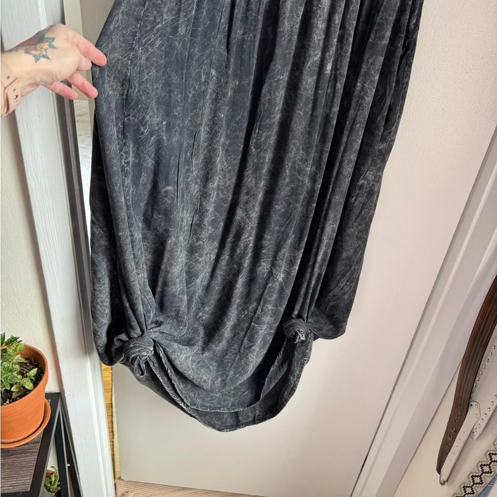 A Rare Bird Black Tuck Strap Dress - Picture 6 of 12